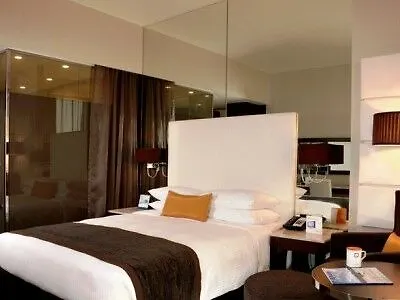 Centro Sharjah Otel